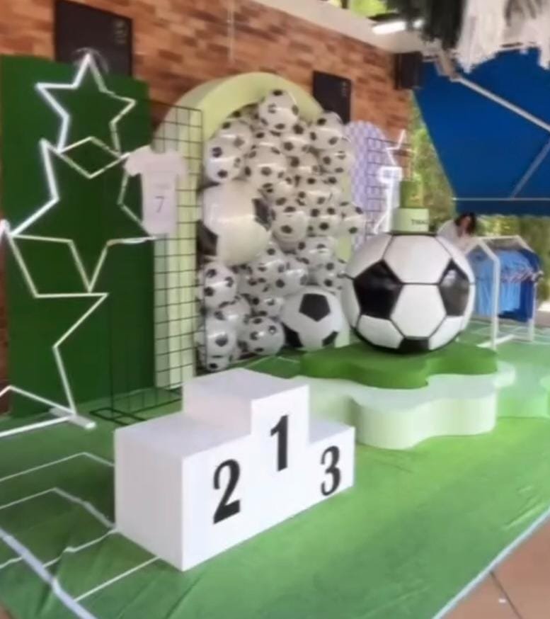 PODIUM EN MADERA #13232 - Imagen 3